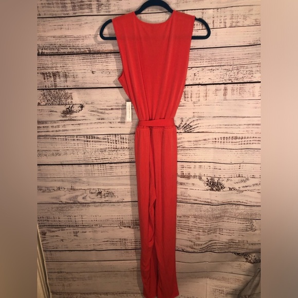 VENUS Vibrant Red V-Neck Top Wrap Tie Jumpsuit size Small NWT - Picture 13 of 14